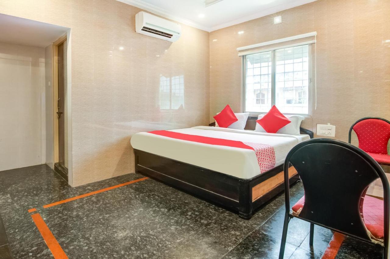 Hotel Tejasri Residency Vijayawāda Eksteriør bilde
