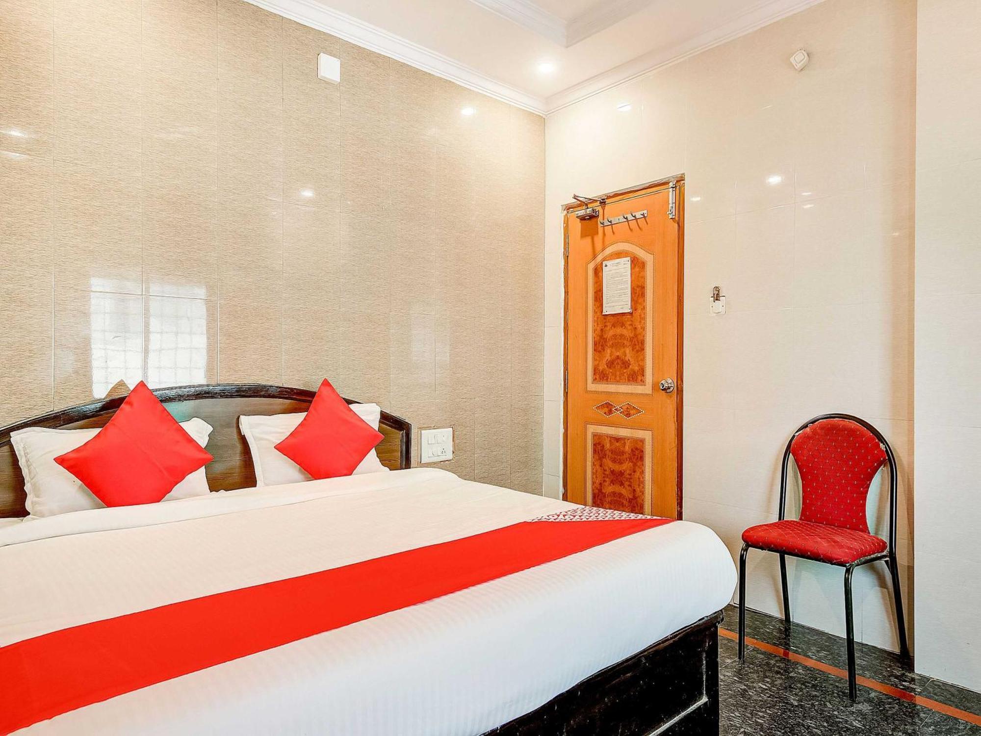 Hotel Tejasri Residency Vijayawāda Eksteriør bilde