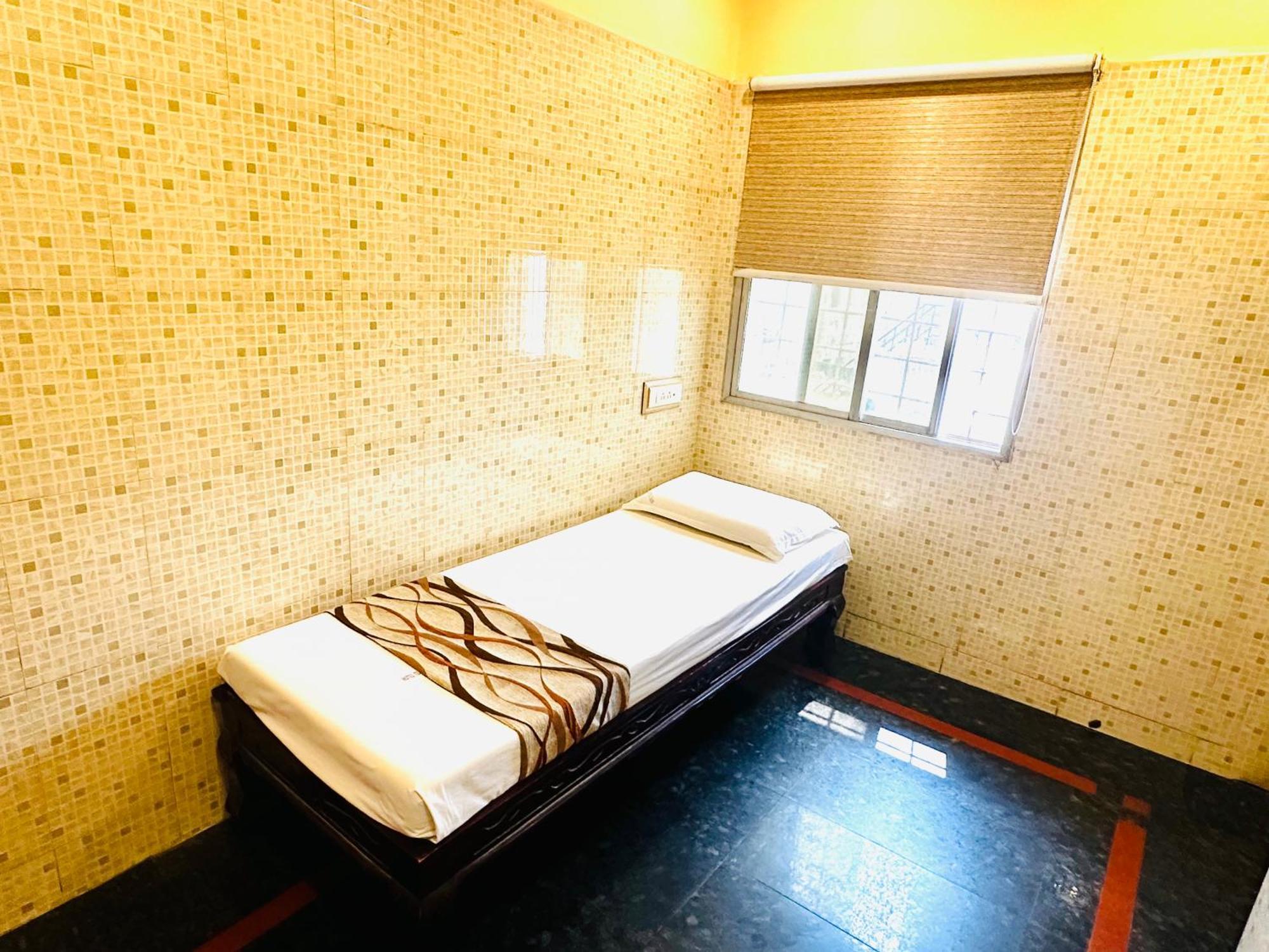 Hotel Tejasri Residency Vijayawāda Eksteriør bilde
